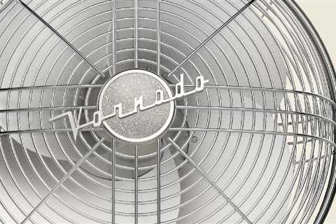 Vornado SILVERSWAN17 Silver Swan Classic Oscillating Fan