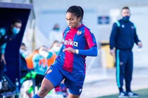 Nigerian teenager Okene makes Primera Iberdrola debut in Levante’s win over Tenerife