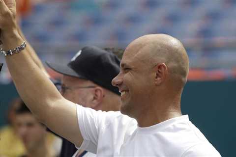 McElroy: Jim Leyritz helped rebuild the Yankees dynasty of professional sports