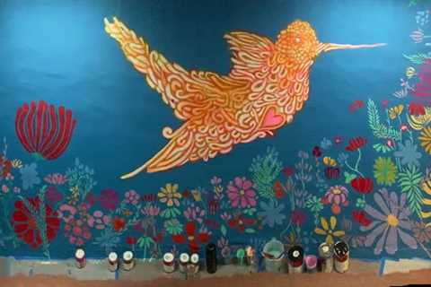 Gabriel Marquez adds a hummingbird mural to El Paso’s Boys & Girls Club