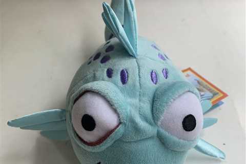 New York Times Best Selling Book “The Pout Fish” Plush Toy NWT 8”