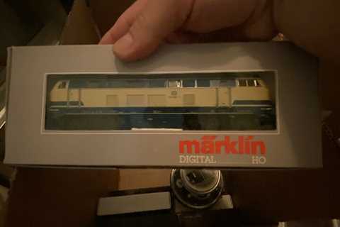 Marklin HO 3 rail Lot Locomotives 12 Locomotives With Box sell or best offer