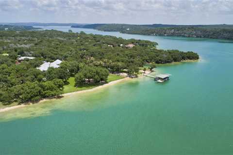 The lake in the San Antonio area is now “complete” with zebra mussels’