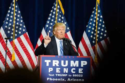 Donald Trump holds weekend rally in Phoenix