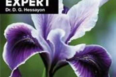 The Flower Expert : The World's Best-Selling Book on Flowers by D. G. Hessayon