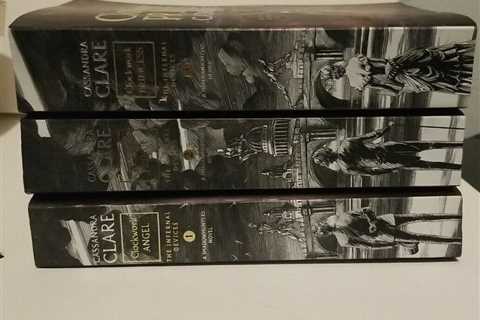 Lot of 3 (#1-3) INFERNAL DEVICES CLOCKWORK Complete  Best Selling Series