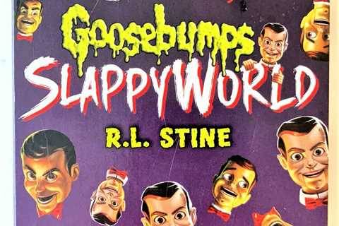 Best Selling Boxed Goosebumps Slappyworld R L Stine Books 1-5  Ages 8+ LIKE NEW