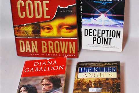 Lot Of 4 Best-Selling Novels Dan Brown Outlander Gabaldon Michael Shaara