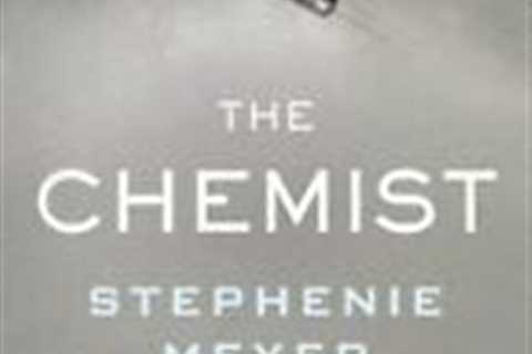 The Chemist by Stephenie Meyer Best Selling Novel Hardcover w/ Dust Jacket VG