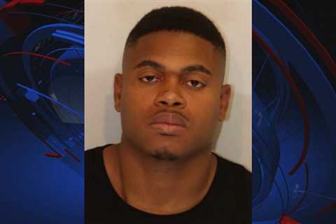 Tallahassee standoff Suspect first appears on Monday morning