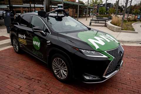 Self-driving shuttle service launched in Ann Arbor