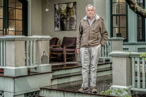 Swiss Billionaire Quietly Becomes Influential Force Among Democrats