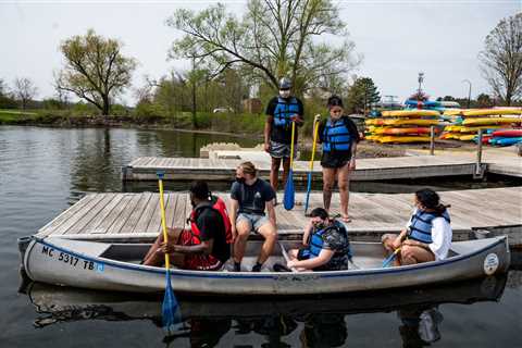 Sunny skies, 80-degree temperatures attract people to kayak and canoe