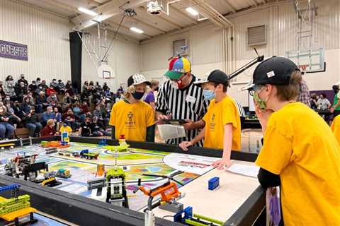 Aspens “Robotic rookies end second in a state robotics competitors”