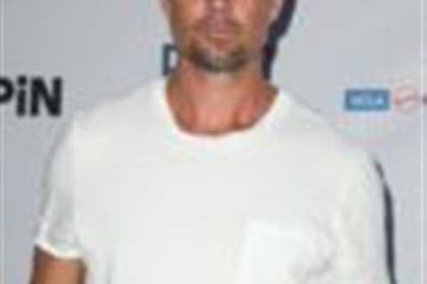 bitchy |  Josh Duhamel proposed at the last minute without a ring: still romantic?