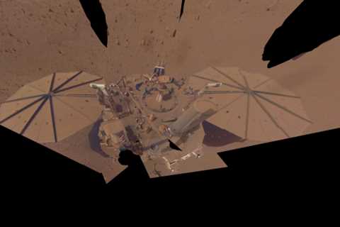 InSight teams push for more science in lander’s final months, Curiosity continues trek around Gale Crater