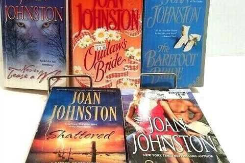 Joan Johnston NY Times Best Selling Author Lot of 5 Books