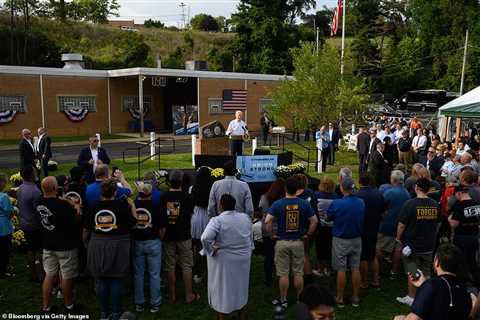 A pathetically small crowd of union workers rock in support of President Biden’s Labor Day speech