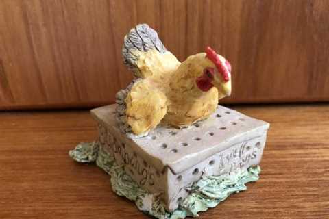 Mother Hen By Lowell Davis – The Woodlands Texas Home Accessories For Sale