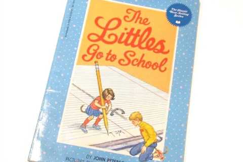 Vintage The Littles Go To School John Peterson Classic Best-Selling Series