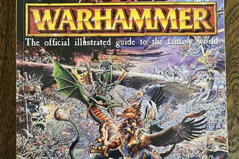 The World of Warhammer: The Official Encyclopedia of the Best-Selling Fighting