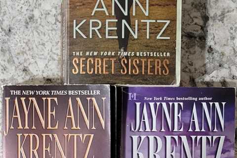 Best Selling Author Jayne Ann Krentz Book Lot of 3