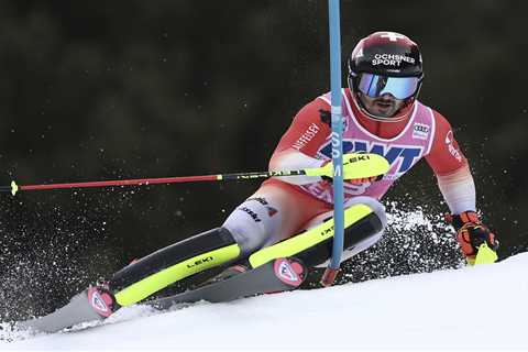 Meillard leads the World Cup slalom in another duel between Switzerland and Norway