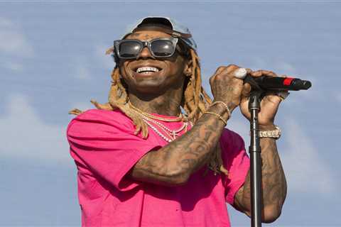 Rapper Kodak Black arrested;  Lil Wayne bows out of the show