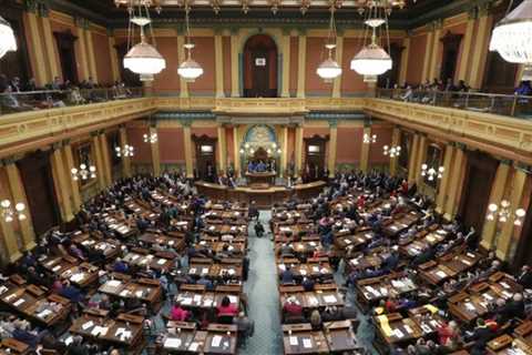 Michigan Democrats pass over $1 billion in spending