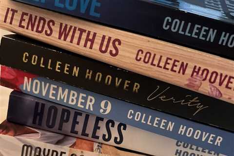 Colleen Hoover Lot of 7 Books, brand New condition combo offer  best selling