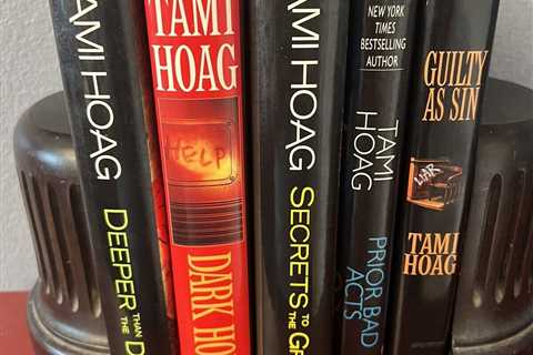 TAMI HOAG, BEST SELLING AUTHOR, LOT OF 5 HARDCOVER BOOKS