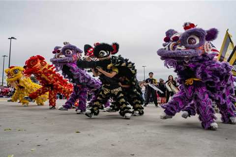 Katy Asian Town kicks off the Year of the Rabbit with LunarFest