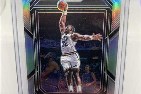 2022-23 NBA Prizm Karl Malone Silver Hyper Prizm Jazz Mailman HOF