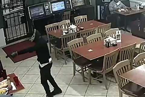 Customer shoots and kills armed robber in Houston taco shop