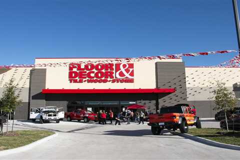 Floor & Decor expands to Pearland with newest store