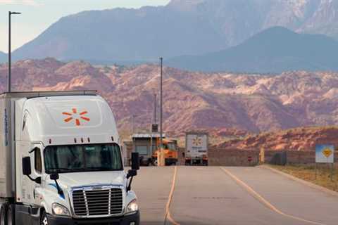 Walmart offers driver training to workers in 400-plus stores, distribution centers