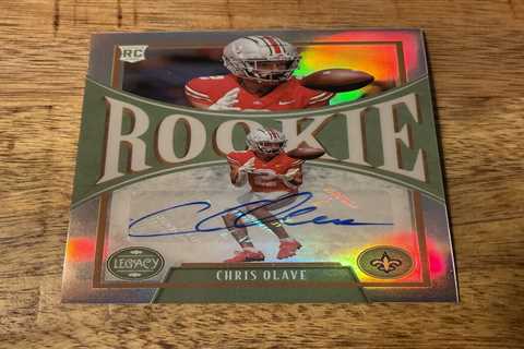 2022 Panini Legacy Football Chris Olave Silver Rookie RC Auto #154 Saints