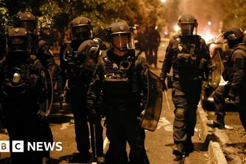 France shooting: Riots break out over police killing of teenager