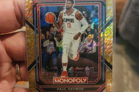 2022-23 PANINI PRIZM MONOPOLY PAUL GEORGE #38 - GOLD MONEY SHIMMER # 132/500