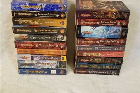 Lot Of 19 New York Times Best Selling Series DragonLance Saga