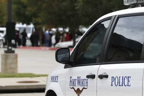 Trial of Fort Worth Officer Resumes Monday |  NewsRadio 740 KTRH