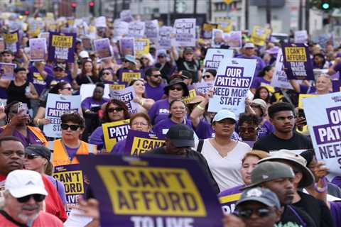 Massive Kaiser Permanente Strike Looms as Talks Head to the Wire