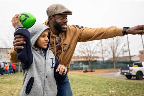 Denver Broncos Foundation kicks off partnership with Science of Sport with STEM Field Day