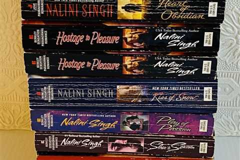 Nalini Singh Best Selling Author  Various Titles