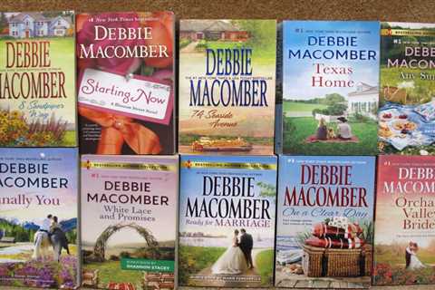 Lot Of 10 Debbie Macomber Romance Books, Best Selling Author Paperback Novels