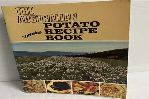 The Australian Surprise Potato Recipe Book: Southern Holdings 1993 Small PB