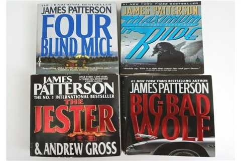 Lot Of 4 Best Selling Paperback Novels By James Patterson  (B)