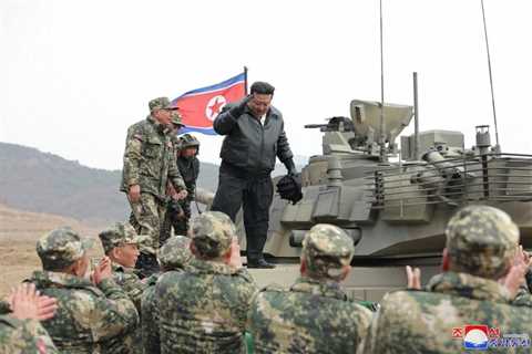 Kim Jong Un tests North Korea's new battle tank