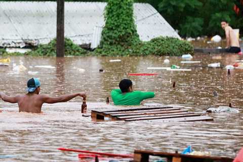 Brazil floods: 29 people killed and thousands more displaced |  World News