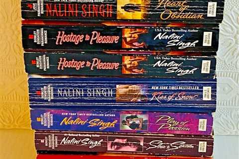 Nalini Singh Best Selling Author  Various Titles